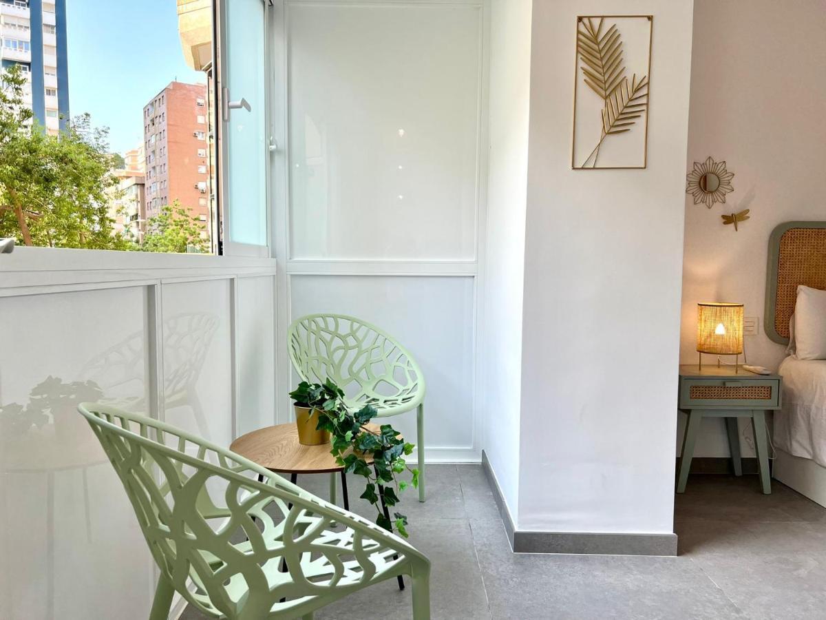 Malagueta Beach II & Private Terrace By Ele Apartments Málaga Extérieur photo