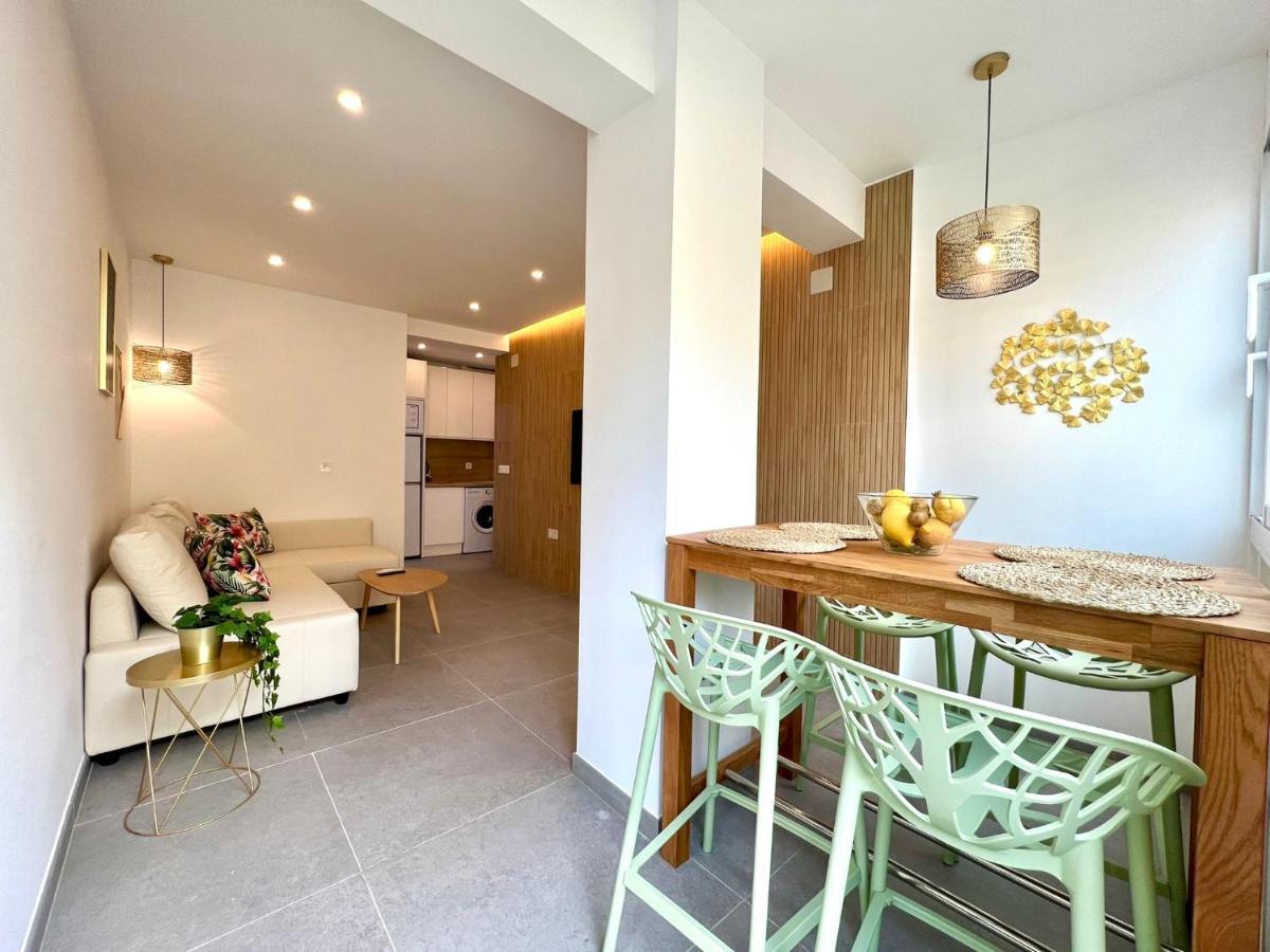 Malagueta Beach II & Private Terrace By Ele Apartments Málaga Extérieur photo